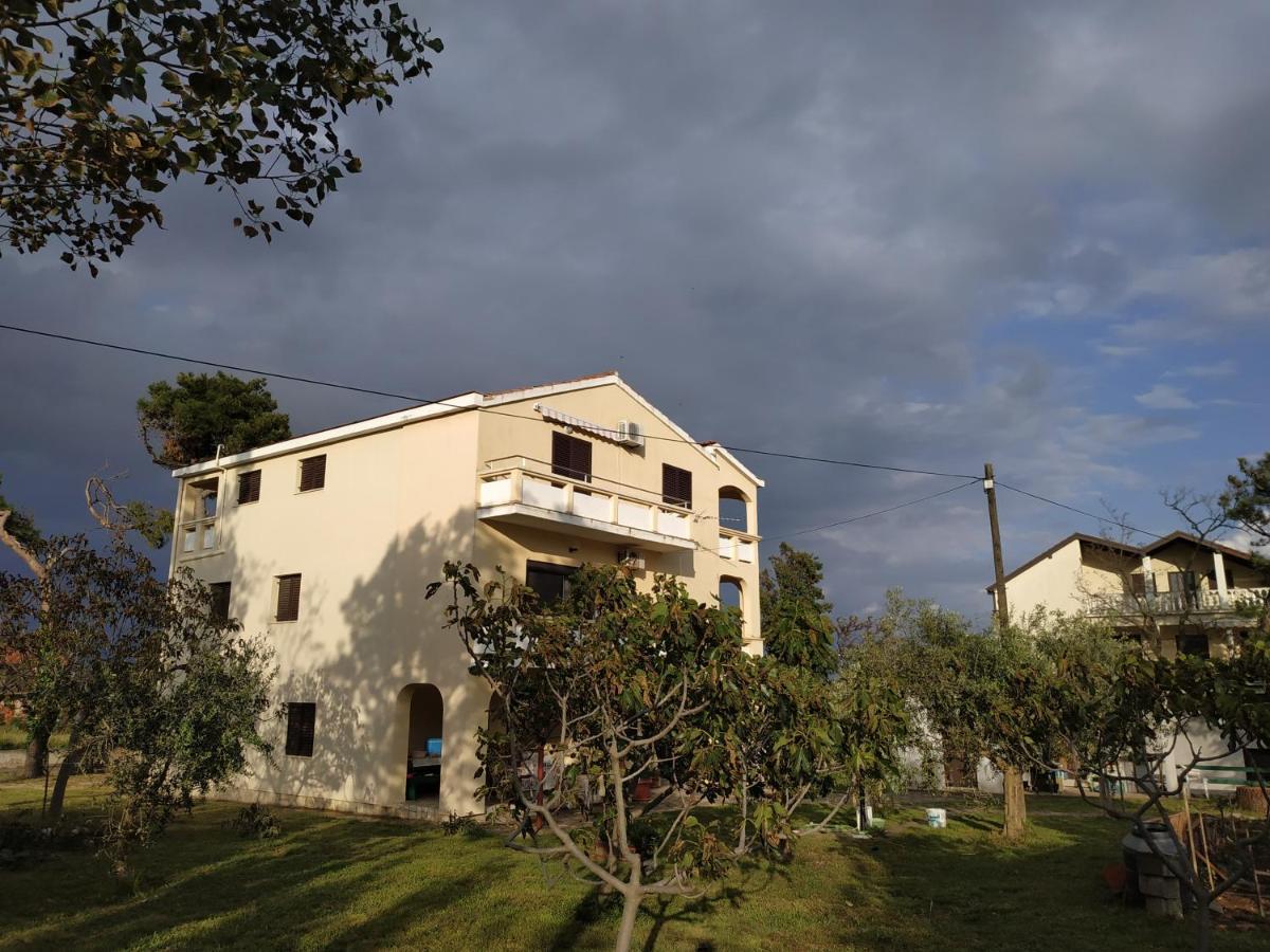 Sobe Bosiljka Hotel นิน ภายนอก รูปภาพ